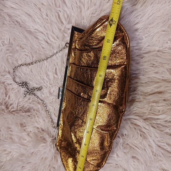 BcbgMaxAzria evening clutch - Picture 6 of 15